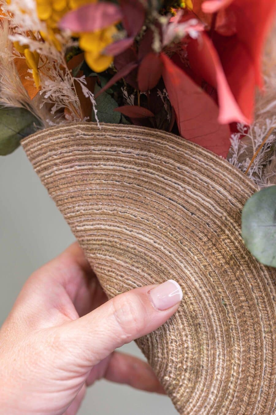 Descubre la belleza y durabilidad de los ramos de flores preservadas. Inspírate con nuestros diseños elegantes. Creación única de Kihana especialista en Flores Preservadas.