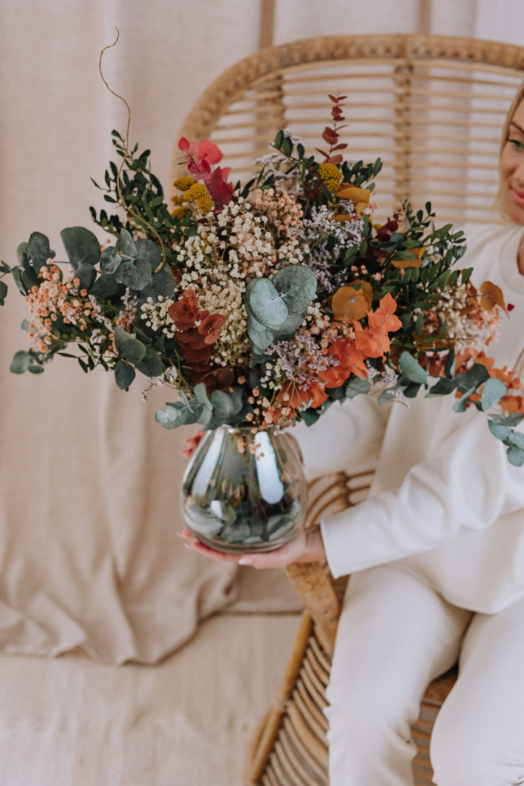 Descubre el regalo perfecto para el Día de la Madre: hermosas flores preservadas que durarán para siempre. Haz clic para encontrar la mejor selección y deleita a tu madre con un regalo único y duradero.